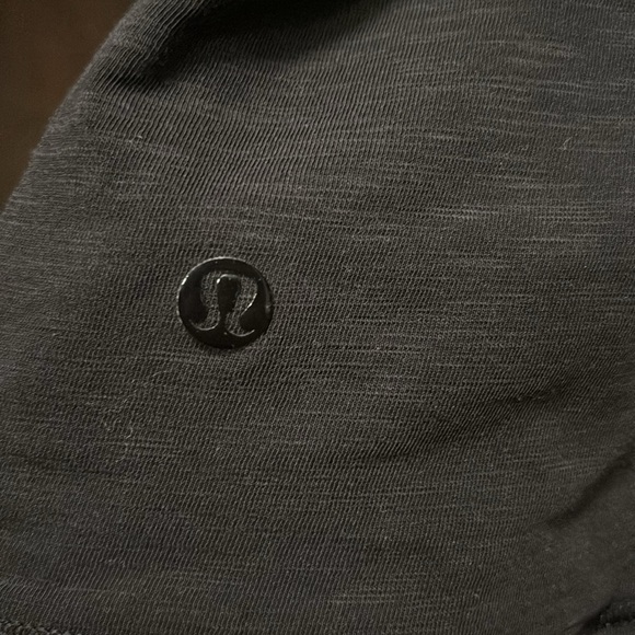 Lululemon Black stretch tank size 4 - Picture 2 of 5